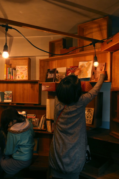 a_tottorihondana_hiraki016